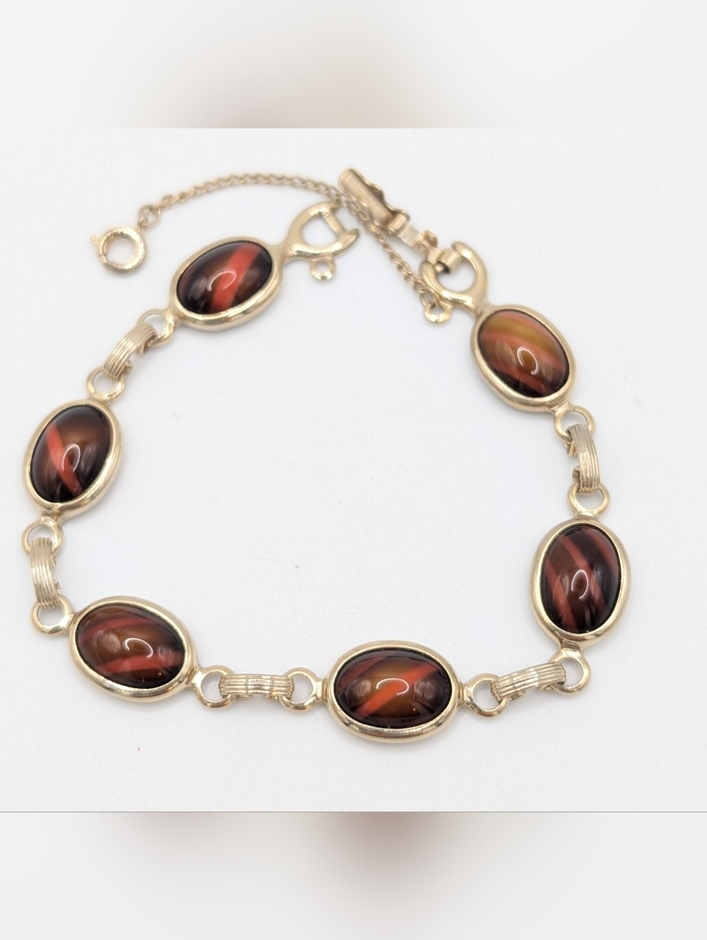 Vintage Sarah Coventry Gold tone Cabochon Red Tiger's Eye Bracelet 7.5 in
